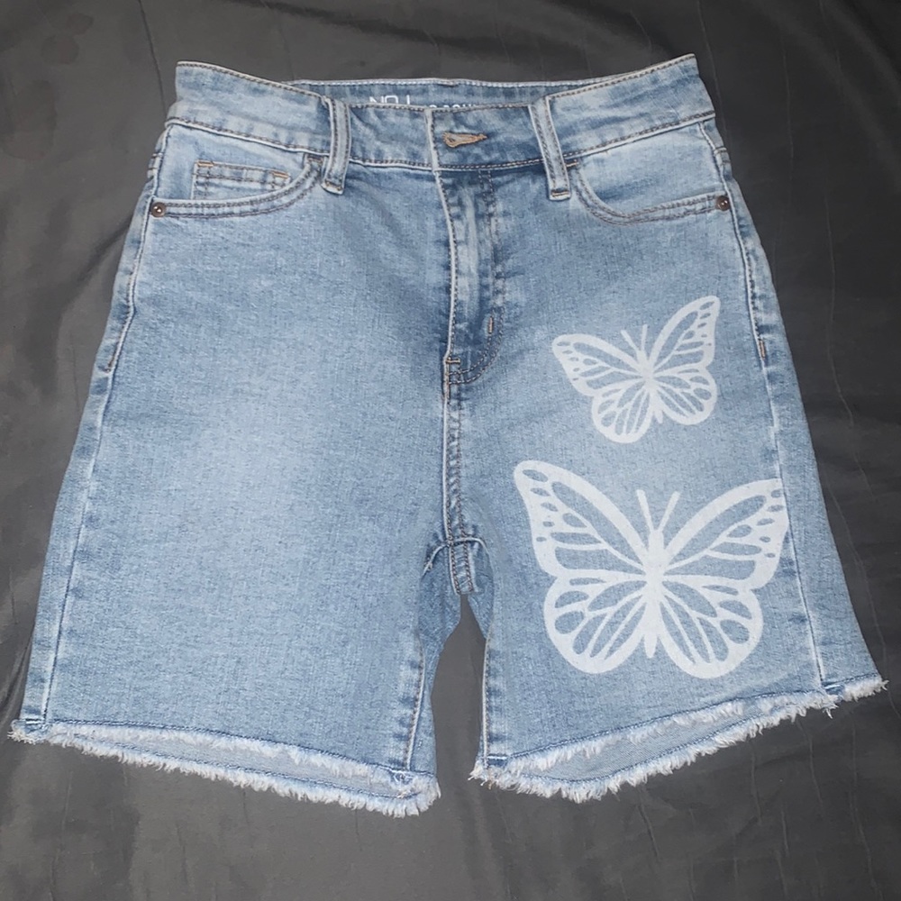 Butterfly shorts